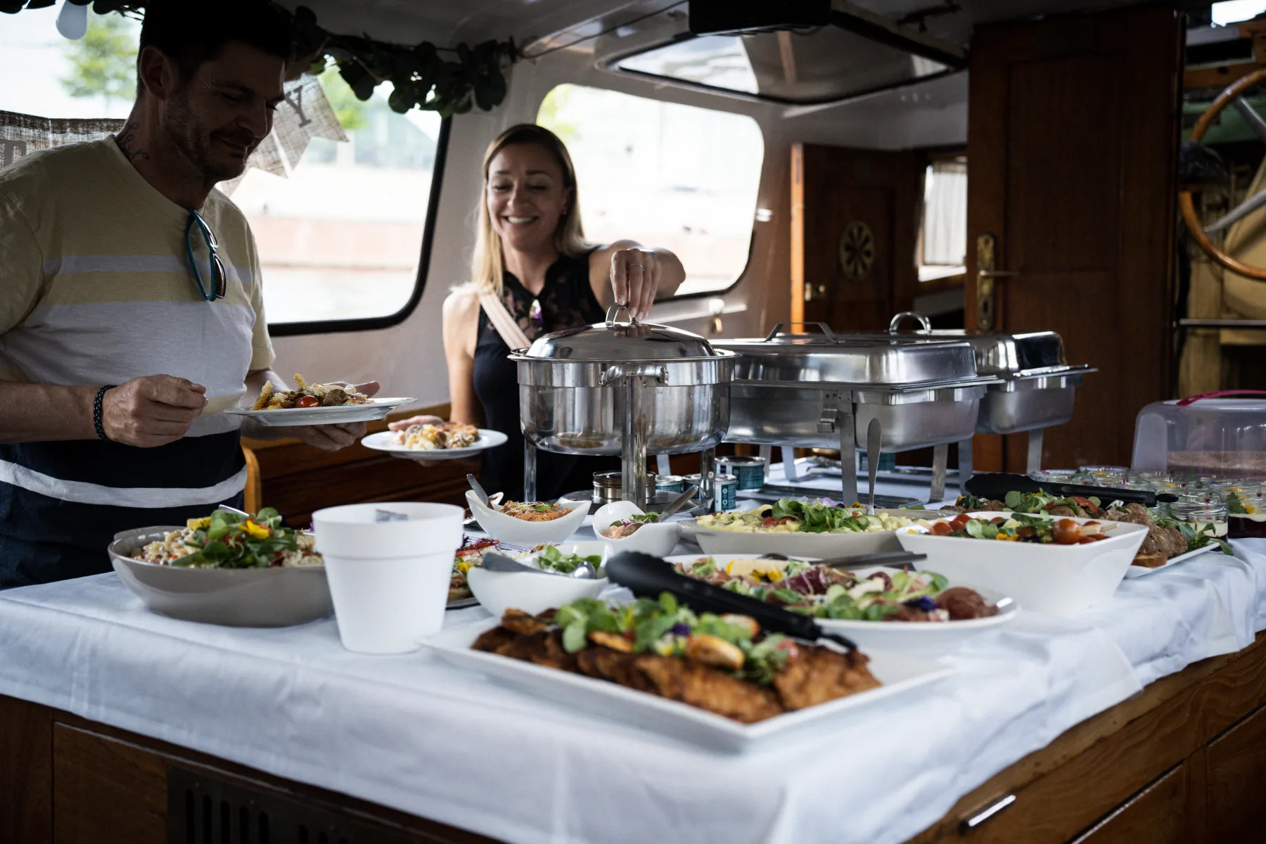 Catering an Bord – Hochzeit Schiff Berlin
